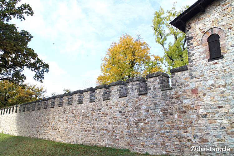 ローマ遺跡で世界遺産登録されている、ザールブルク城砦（Römerkastell Saalburg）。フランクフルト郊外にあるバートホンブルクにあります。