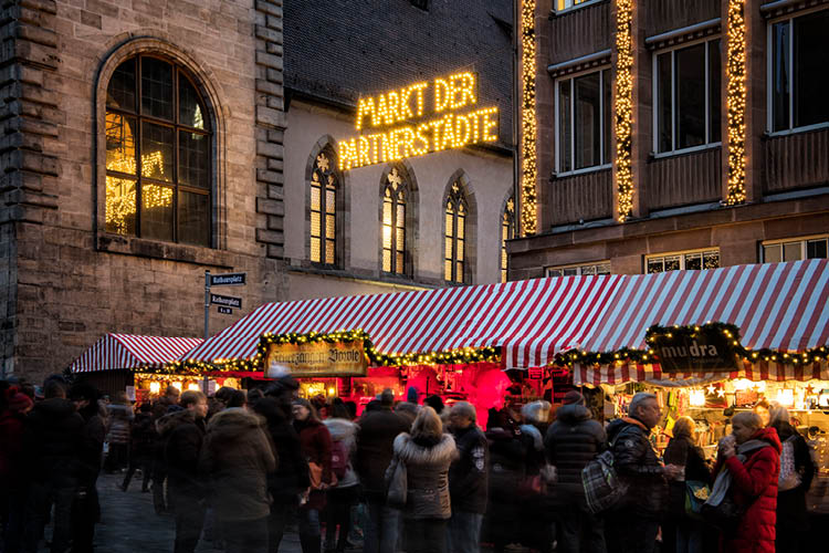 ドイツ3大クリスマスマーケット・ニュルンベルクのクリスマスマーケットをドイツ在住者が徹底紹介